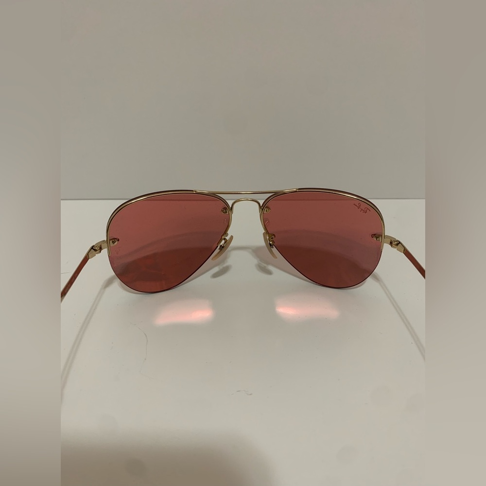 Reflective Ray Bands
